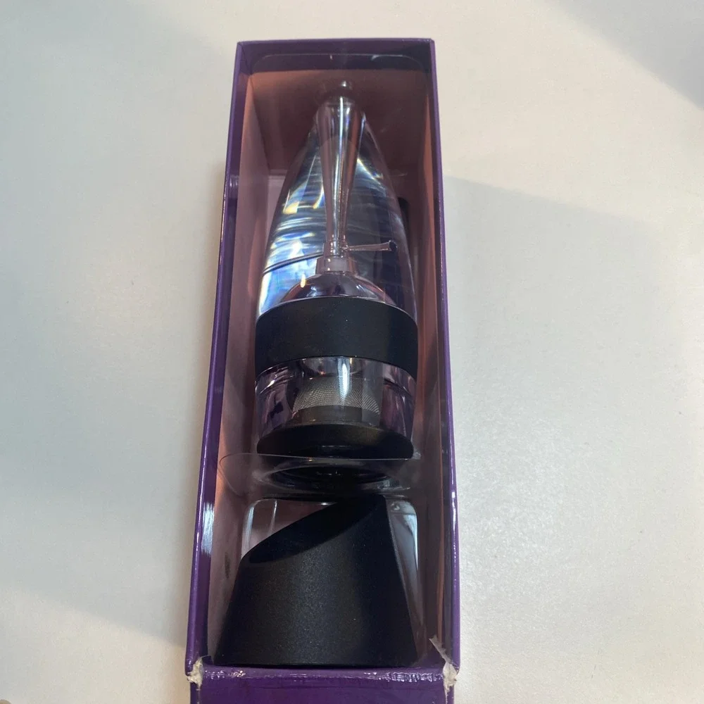 Traveling Vineyard Magic Decanter Wine Aerator Clear Black Red Wine Tool